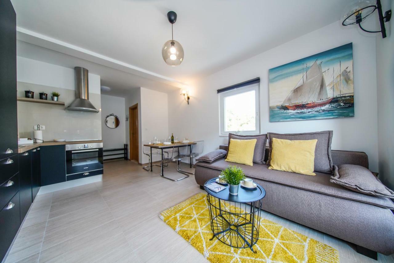Apartmani Ponta Ston Luaran gambar