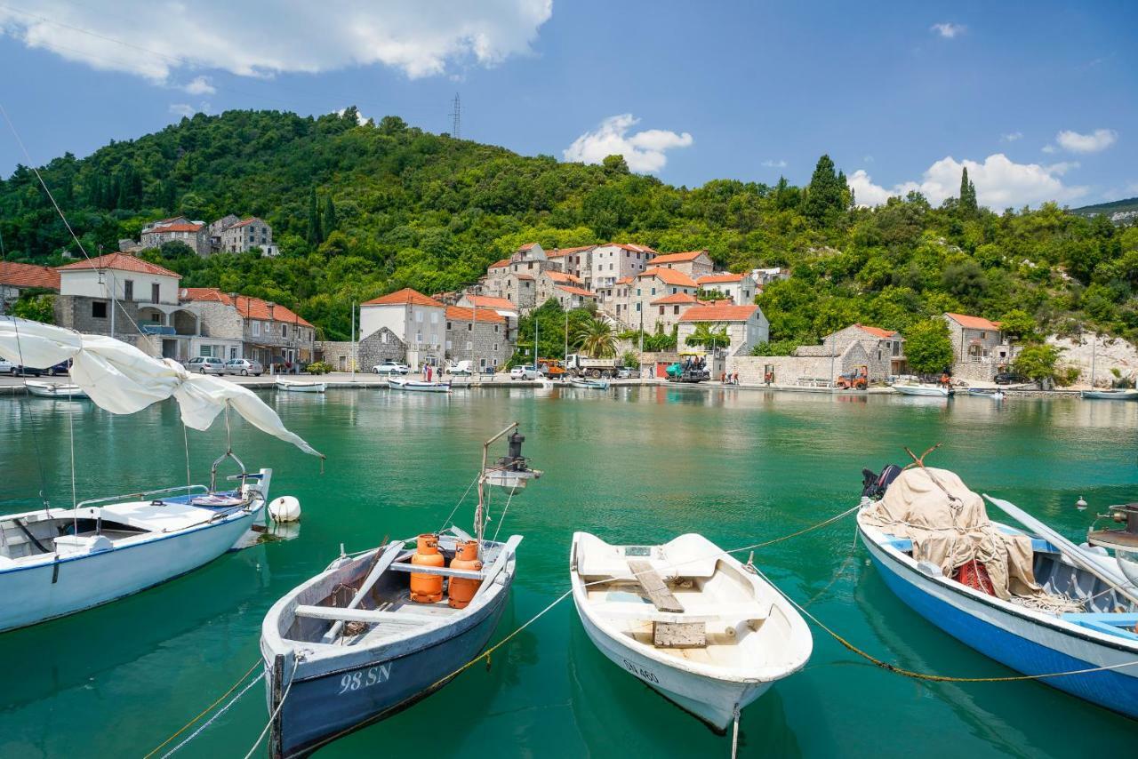 Apartmani Ponta Ston Luaran gambar